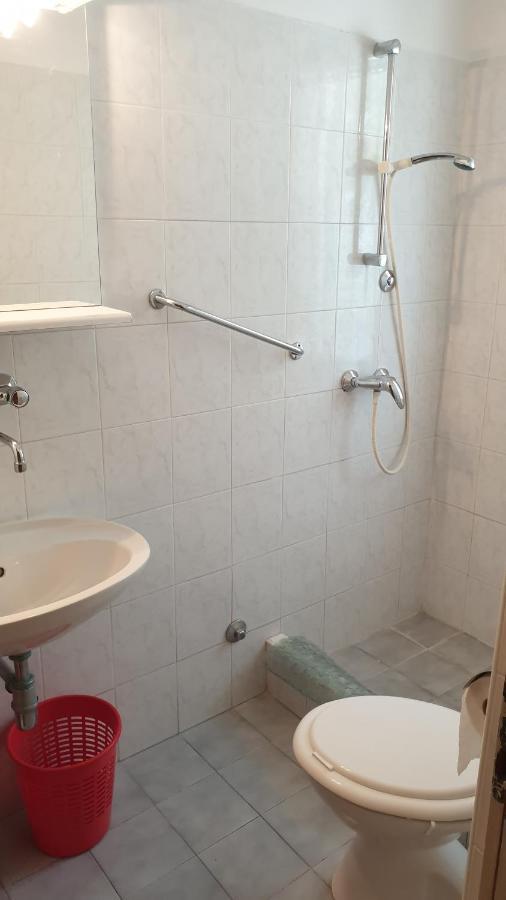 Accomodation Mirjana Rooms Porec Exterior photo