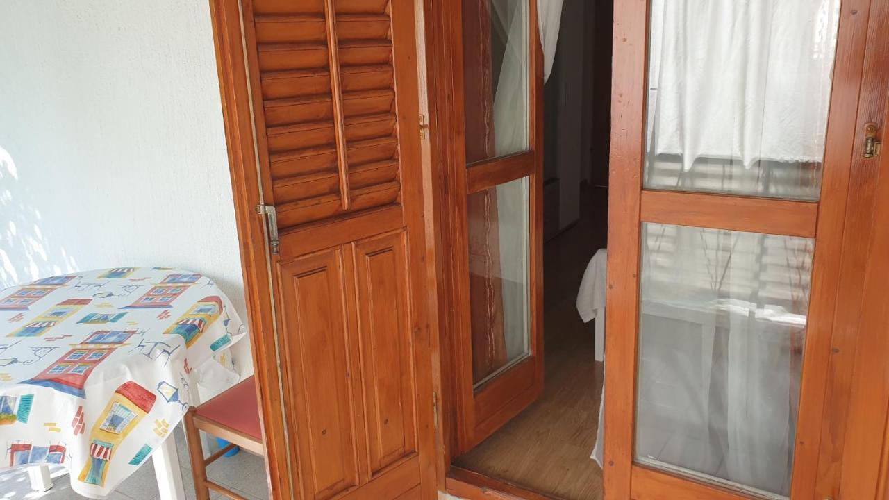 Accomodation Mirjana Rooms Porec Exterior photo
