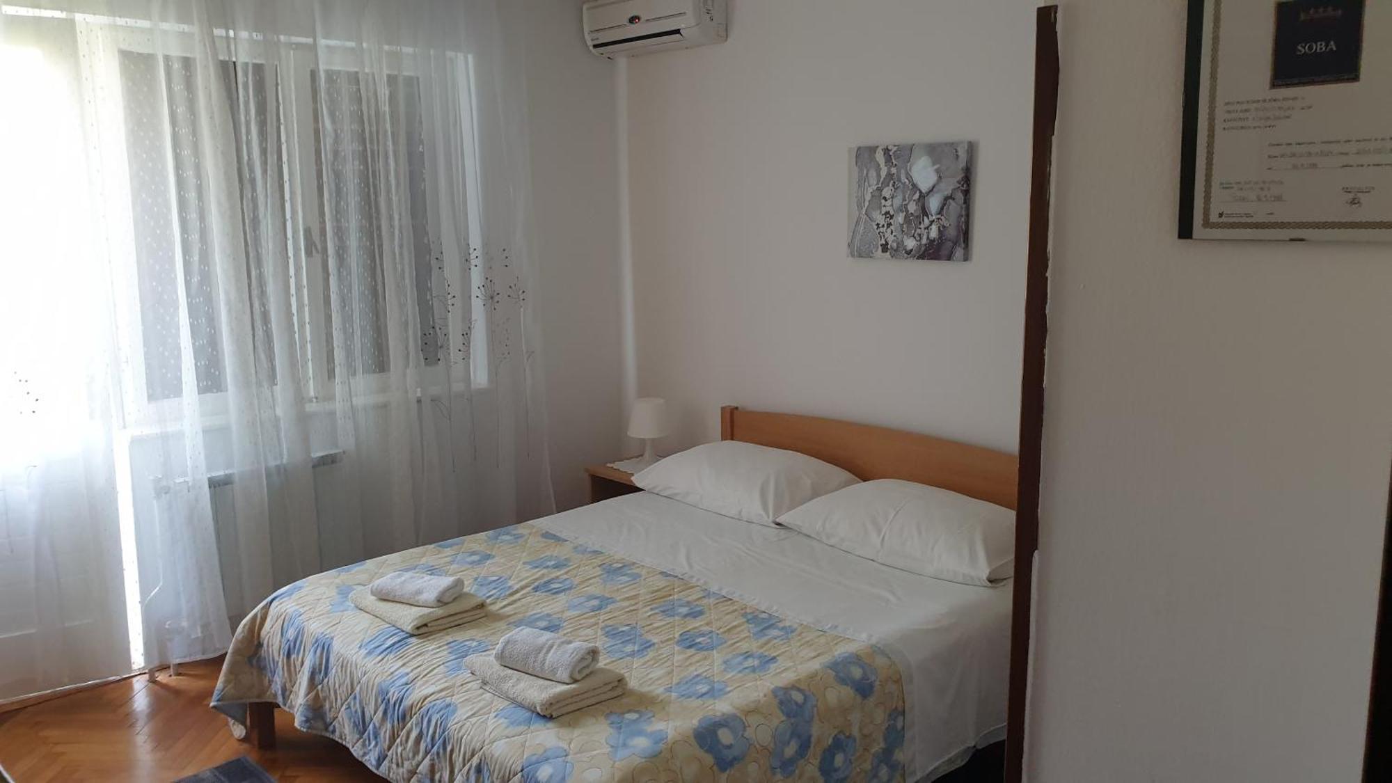 Accomodation Mirjana Rooms Porec Exterior photo